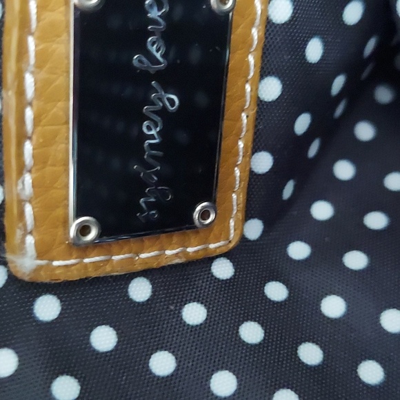 SYDNEY LOVE Purse with adorable dogs 11 in. by 5 in. - Picture 4 of 9